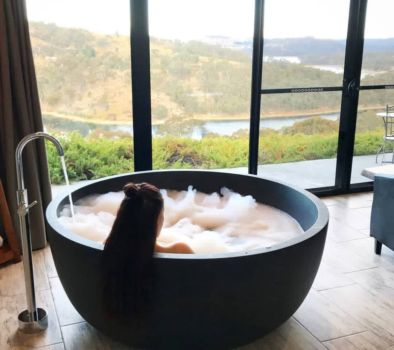 Pietra Bianca Romeo Freestanding Stone Bath - view 5